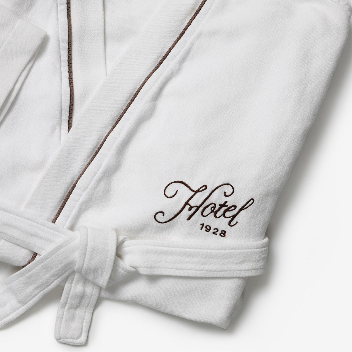 Hotel 1928 Signature Robe